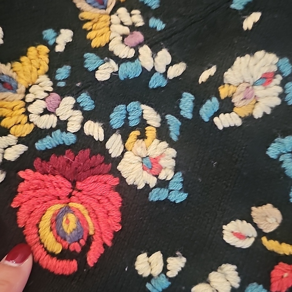 Vintage Embroidered Sweater Zip - Picture 2 of 9